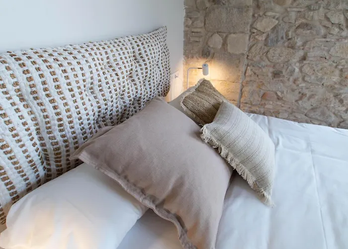 Caelus Boutique Χιρόνα