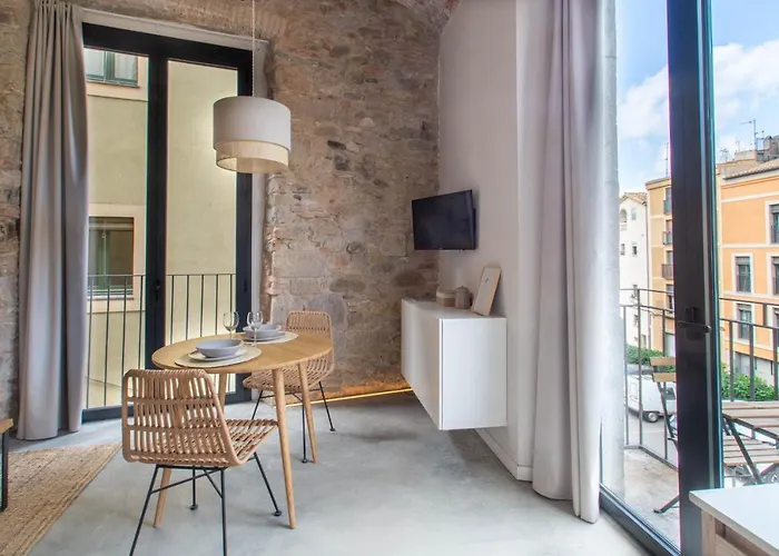 Caelus Boutique Χιρόνα